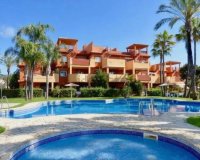 Resale - apartment - Marbella - Elviria