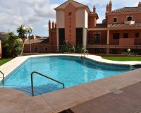 Resale - apartment - Marbella - Elviria