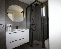 Resale - apartment - Marbella - Elviria