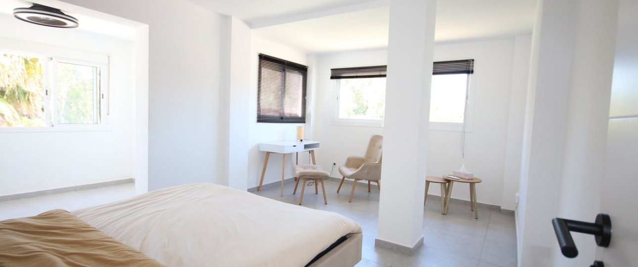 Resale - apartment - Marbella - Elviria