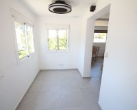 Resale - apartment - Marbella - Elviria