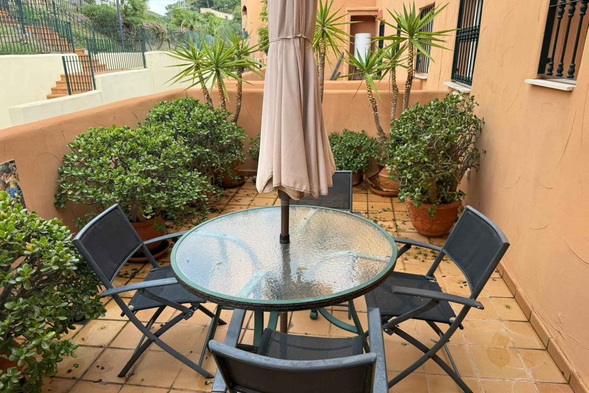 Resale - apartment - Marbella - Elviria