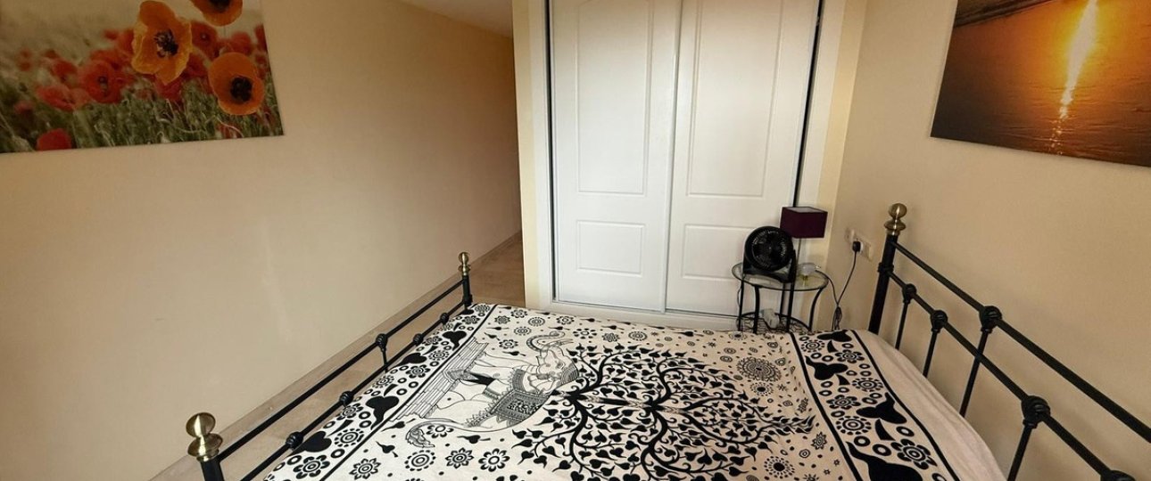 Resale - apartment - Marbella - Elviria