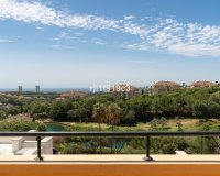 Resale - apartment - Marbella - Elviria