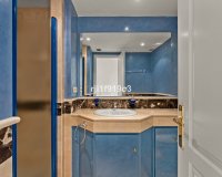 Resale - apartment - Marbella - Elviria
