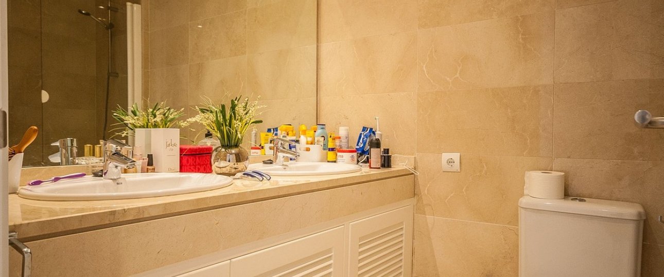 Resale - apartment - Marbella - Elviria