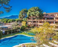 Resale - apartment - Marbella - Elviria