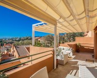 Resale - apartment - Marbella - Elviria