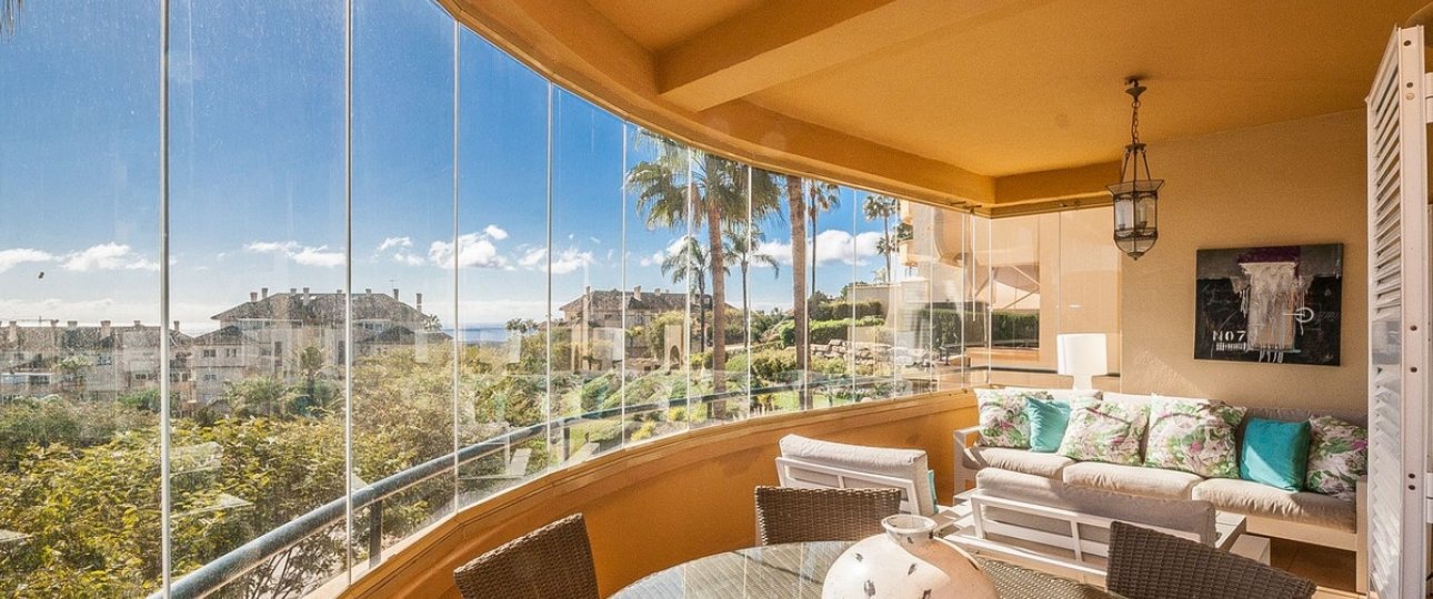 Resale - apartment - Marbella - Elviria