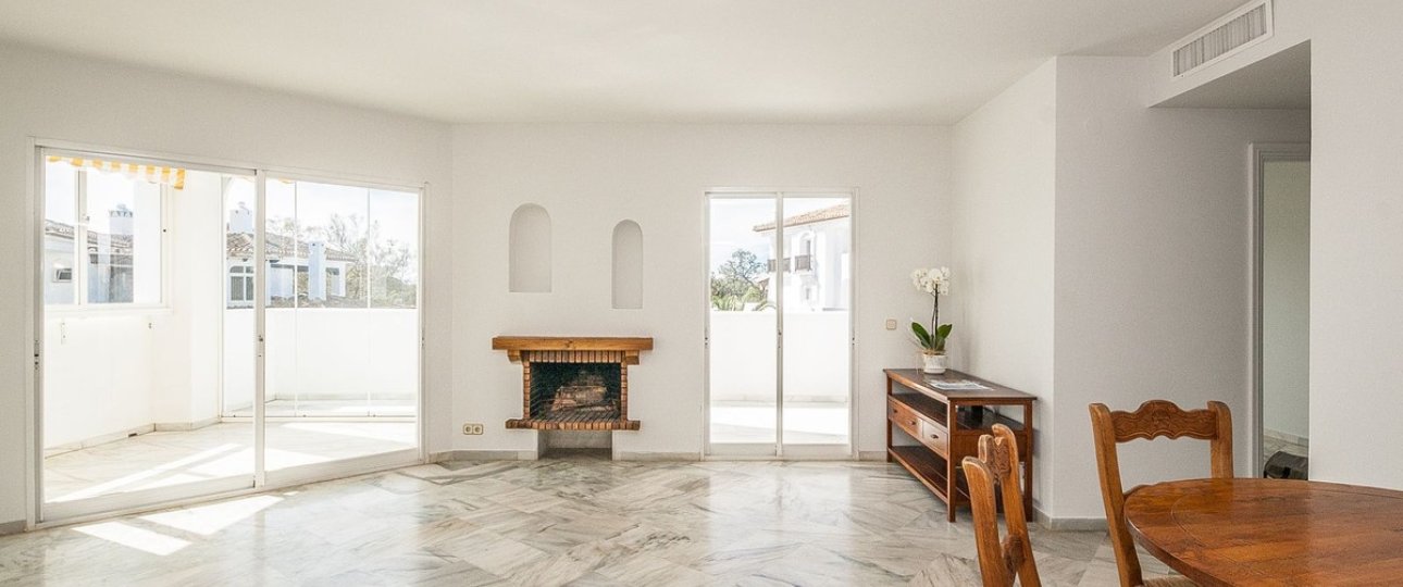 Resale - apartment - Marbella - Elviria