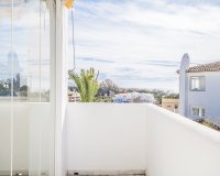 Resale - apartment - Marbella - Elviria