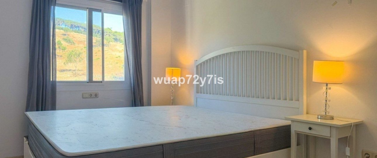 Resale - apartment - Marbella - Elviria