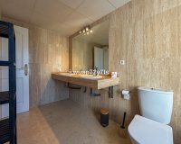 Resale - apartment - Marbella - Elviria
