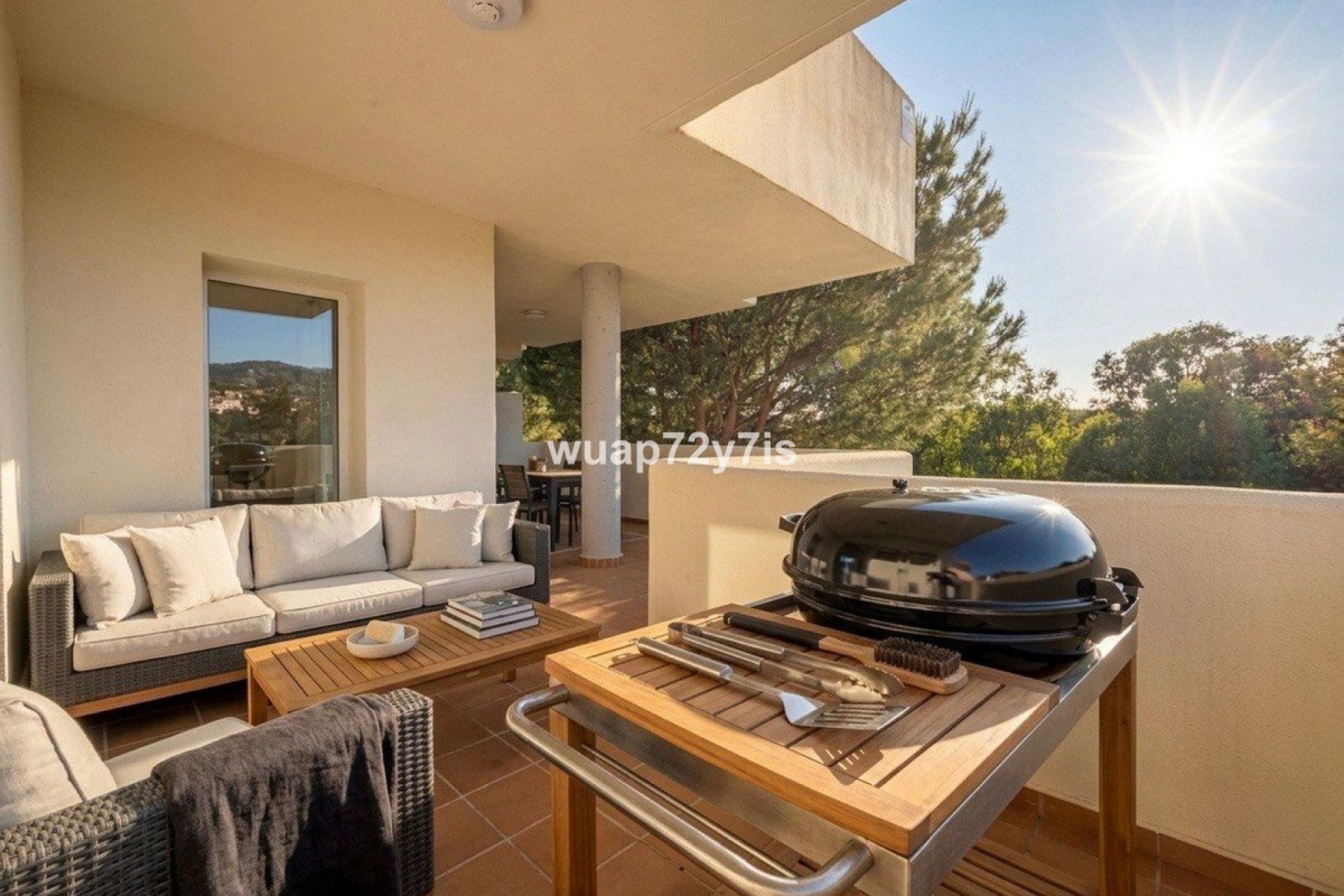 Resale - apartment - Marbella - Elviria