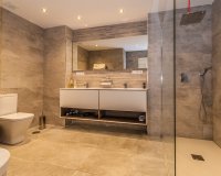 Resale - apartment - Marbella - Elviria