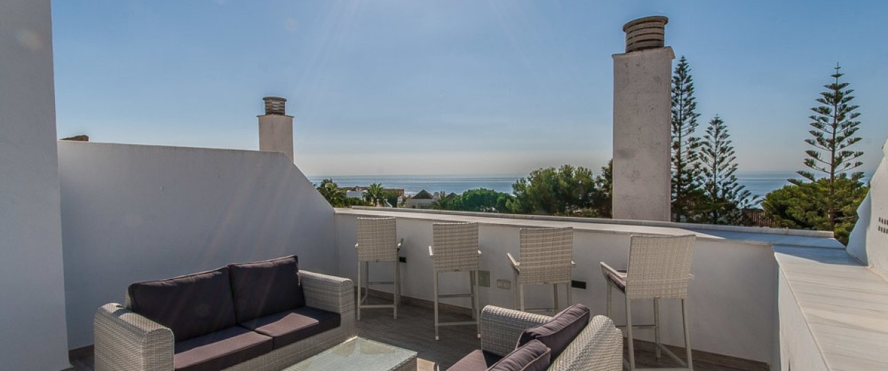Resale - apartment - Marbella - Elviria