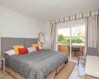 Resale - apartment - Marbella - Elviria