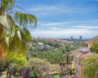 Resale - apartment - Marbella - Elviria