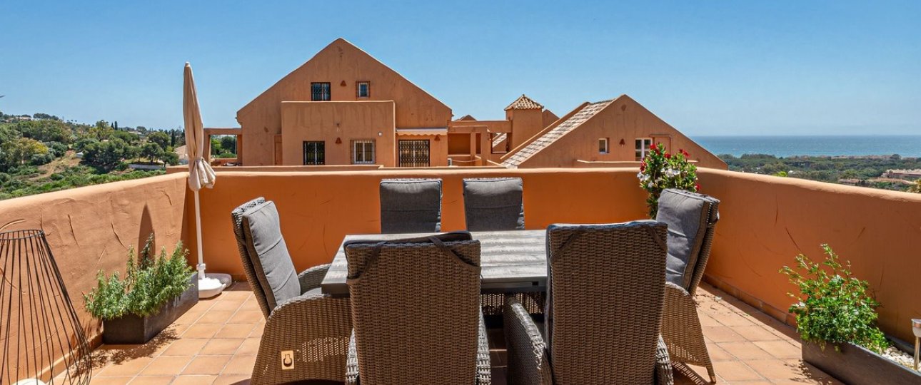 Resale - apartment - Marbella - Elviria