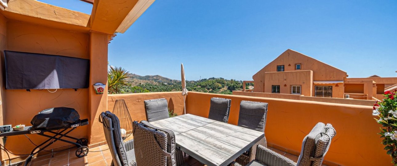 Resale - apartment - Marbella - Elviria