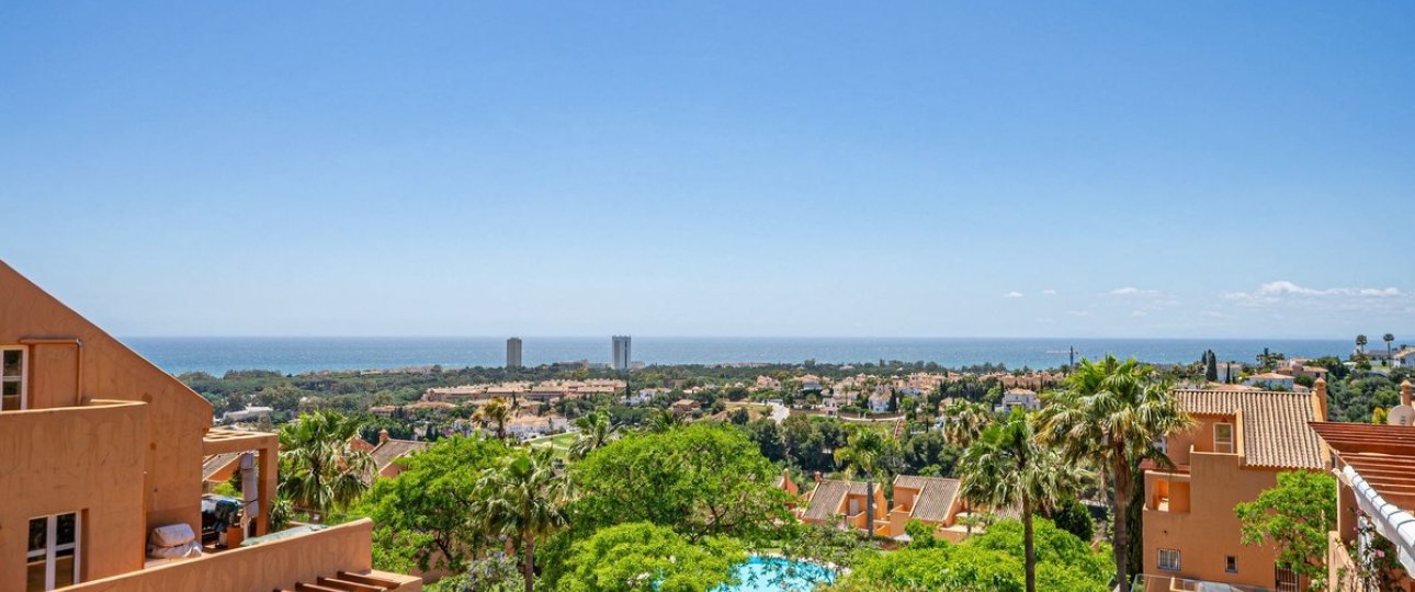Resale - apartment - Marbella - Elviria