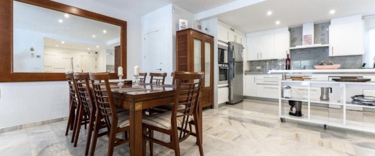Resale - apartment - Marbella - Elviria