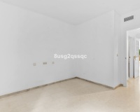 Resale - apartment - Marbella - Elviria