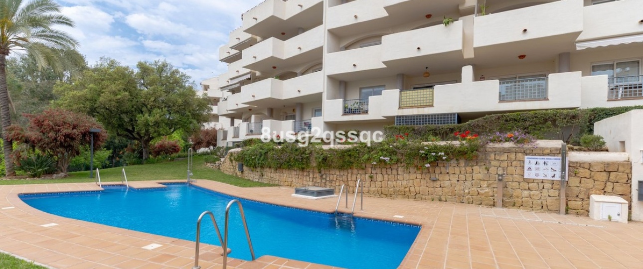 Resale - apartment - Marbella - Elviria