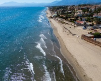 Resale - apartment - Marbella - Elviria