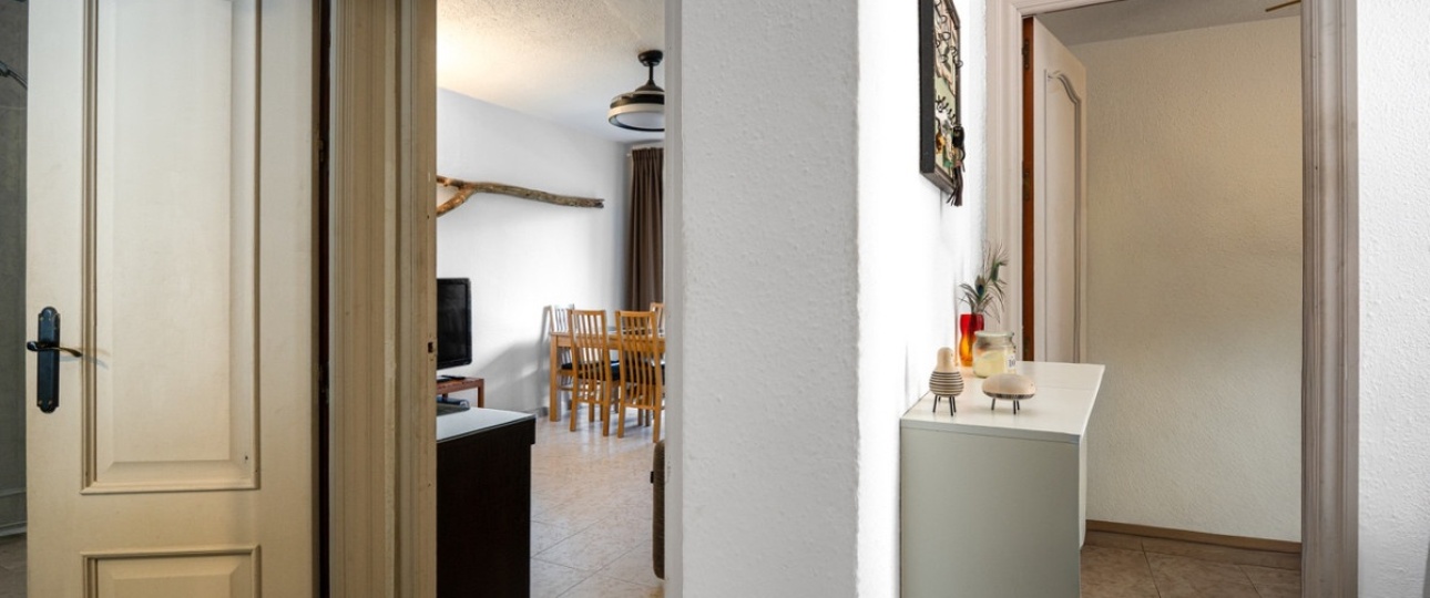 Resale - apartment - Marbella - Elviria