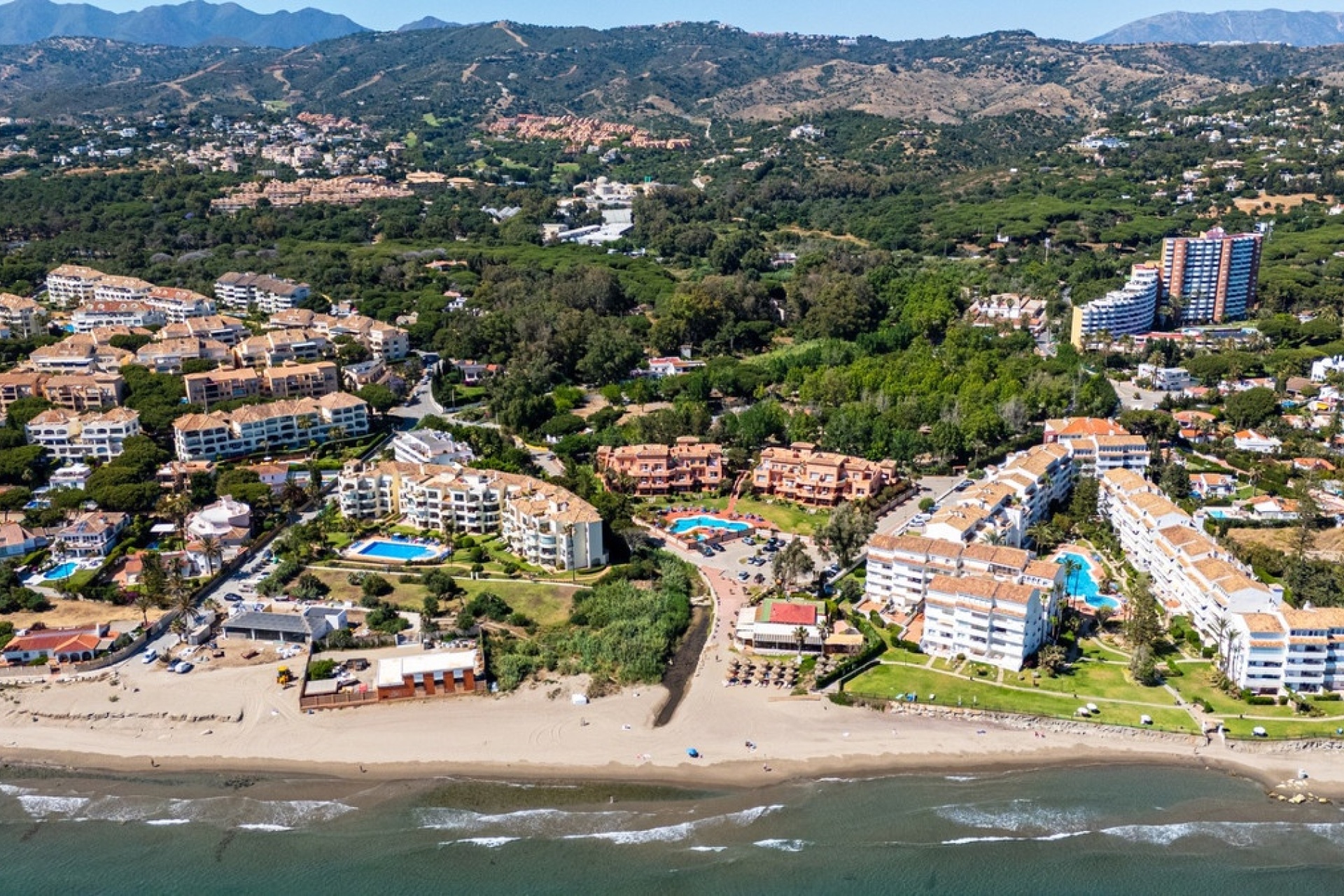 Resale - apartment - Marbella - Elviria