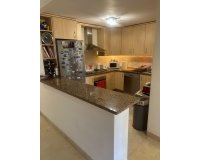 Resale - apartment - Marbella - Elviria