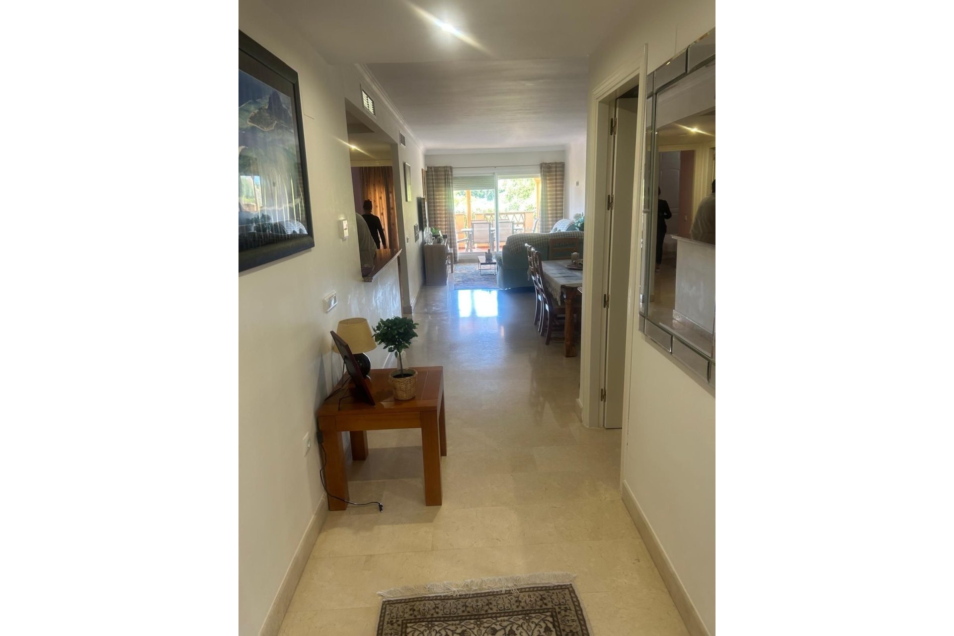 Resale - apartment - Marbella - Elviria
