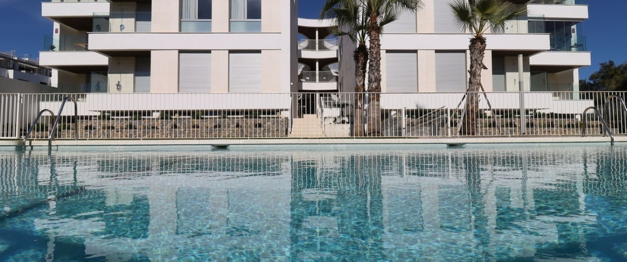 Resale - apartment - Marbella - Elviria