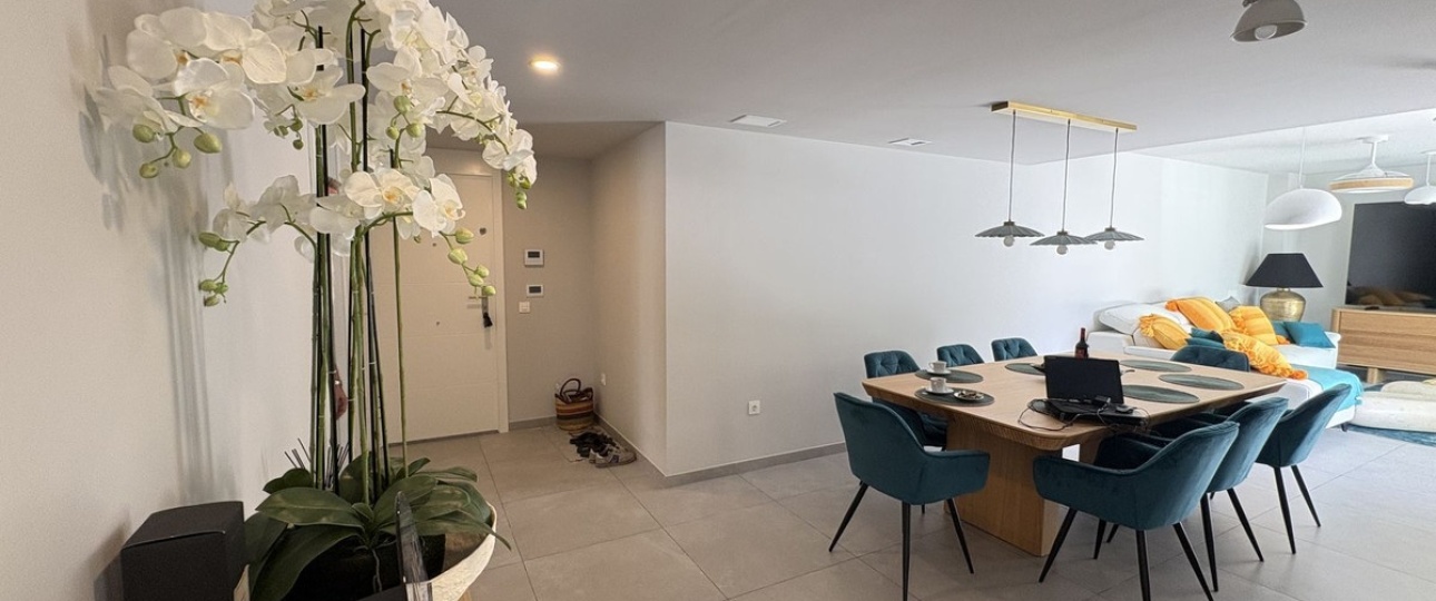 Resale - apartment - Marbella - Elviria