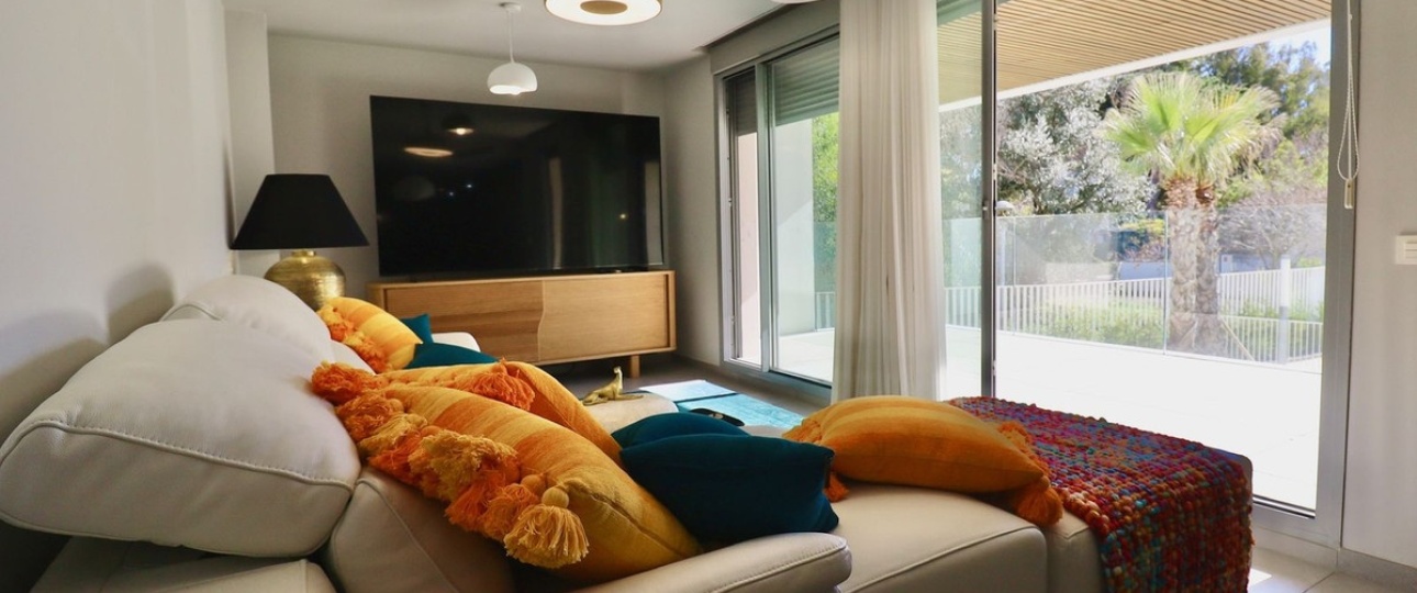 Resale - apartment - Marbella - Elviria