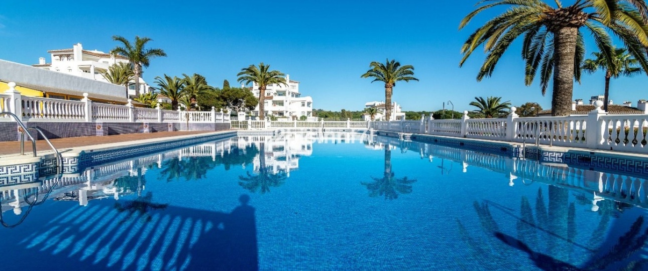 Resale - apartment - Marbella - Elviria