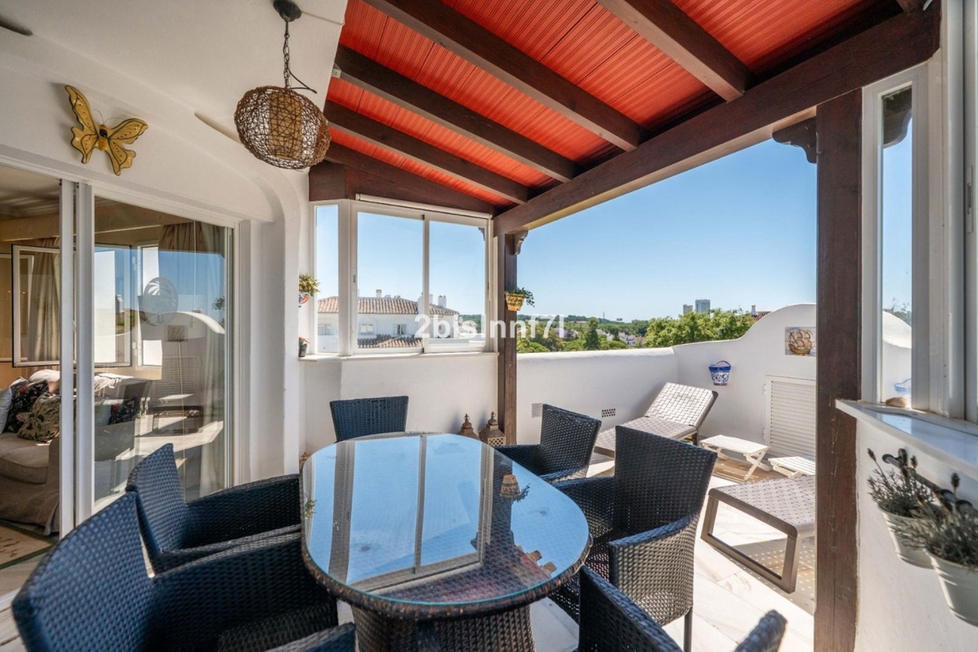 Resale - apartment - Marbella - Elviria