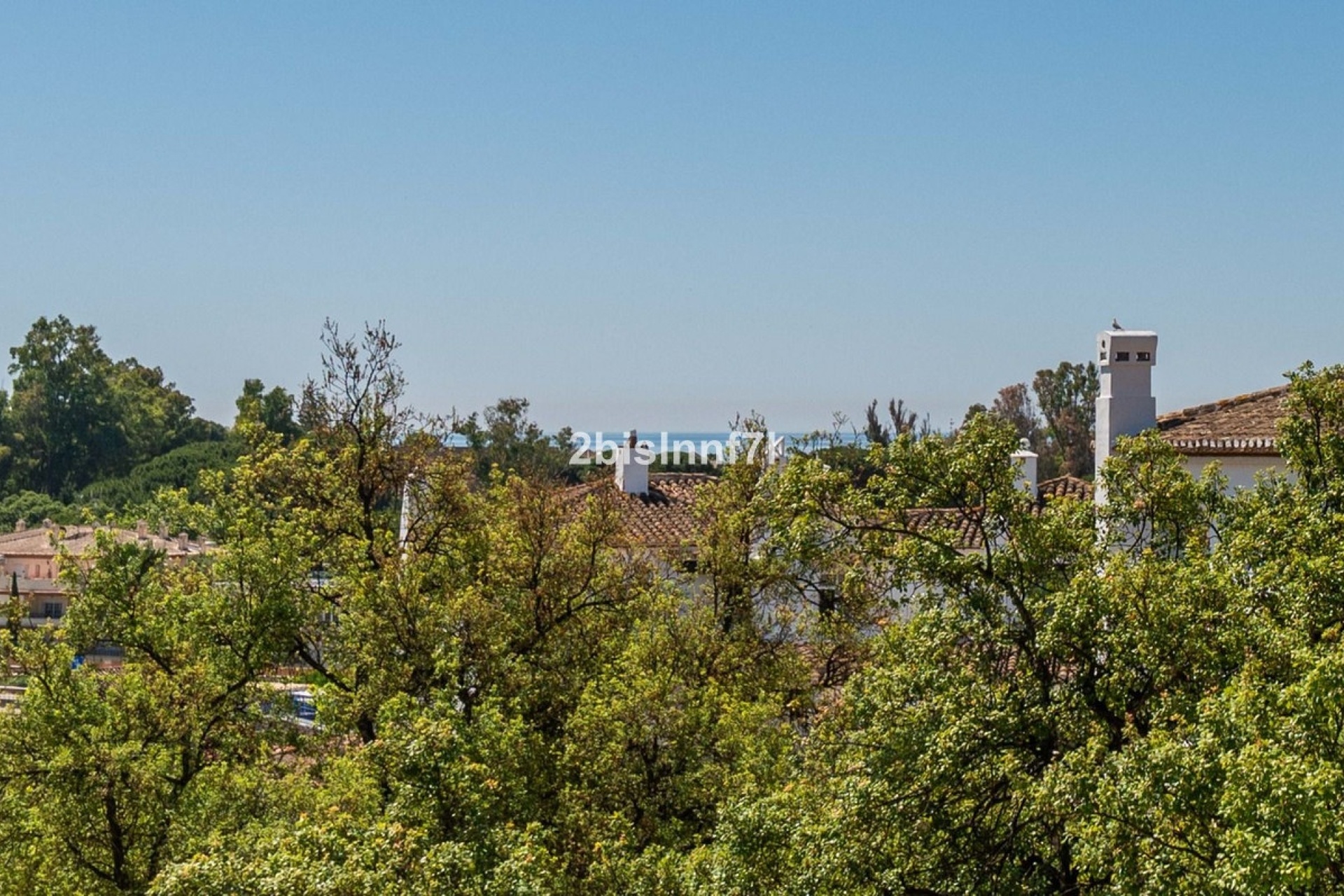 Resale - apartment - Marbella - Elviria