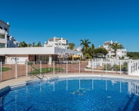 Resale - apartment - Marbella - Elviria