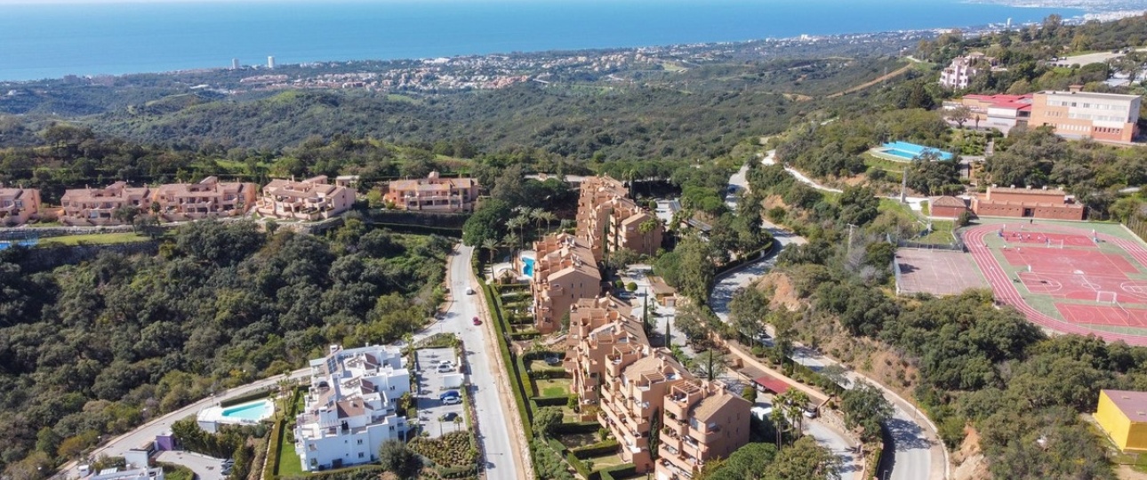Resale - apartment - Marbella - Elviria
