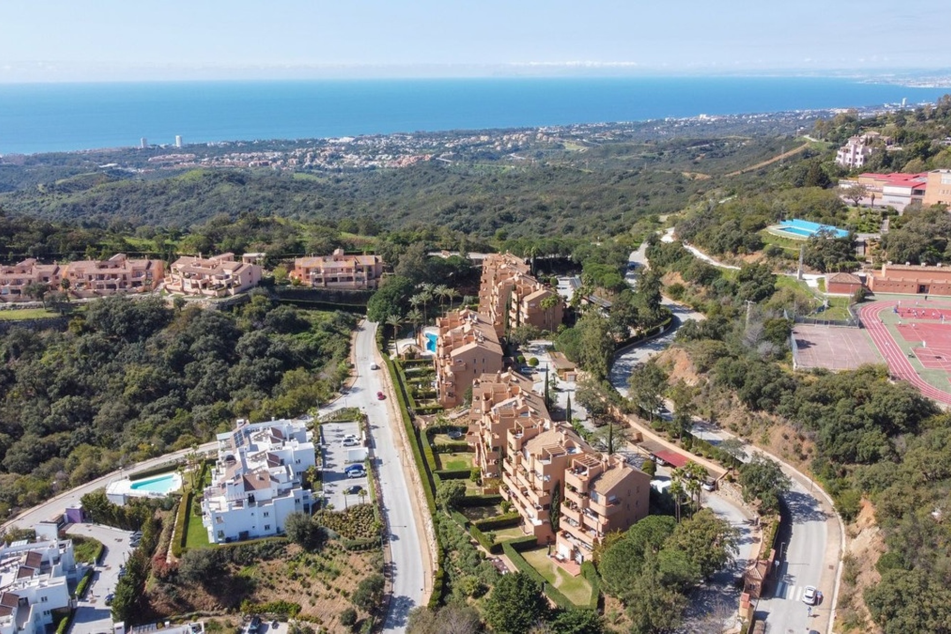 Resale - apartment - Marbella - Elviria
