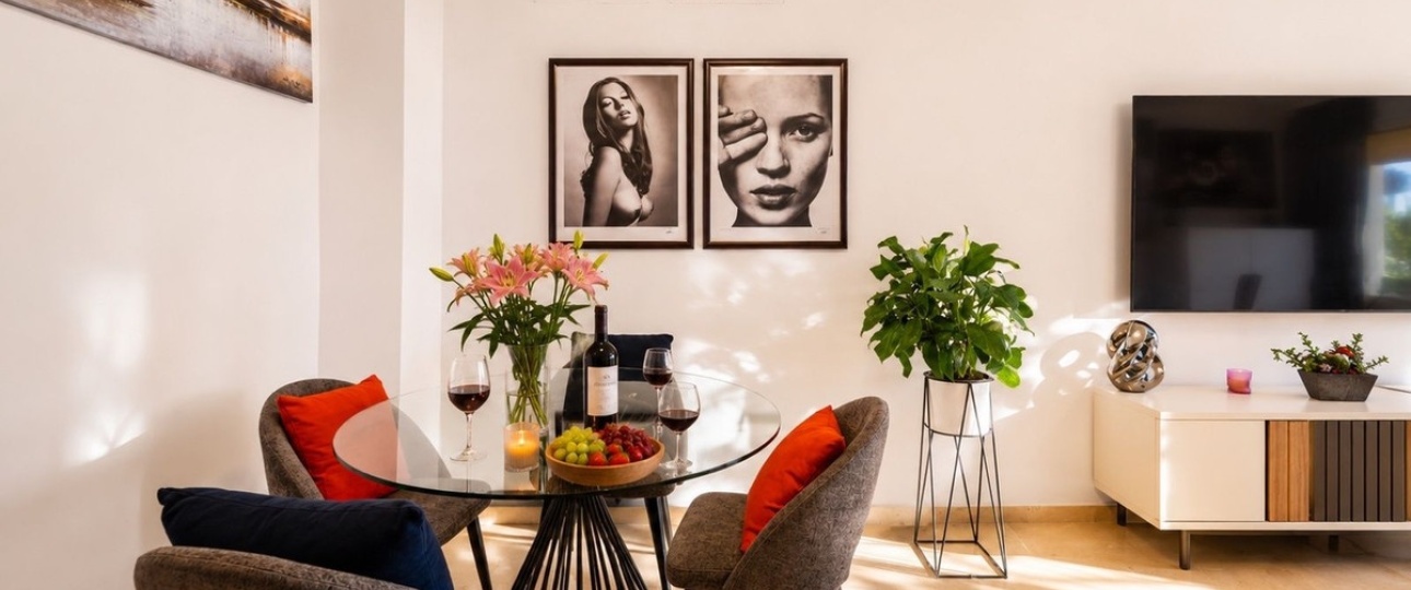 Resale - apartment - Marbella - Elviria