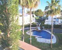 Resale - apartment - Marbella - Elviria