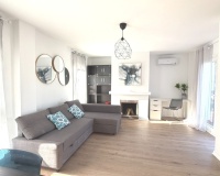 Resale - apartment - Marbella - Elviria
