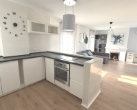 Resale - apartment - Marbella - Elviria