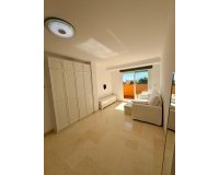Resale - apartment - Marbella - Elviria
