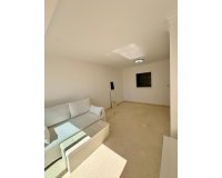 Resale - apartment - Marbella - Elviria