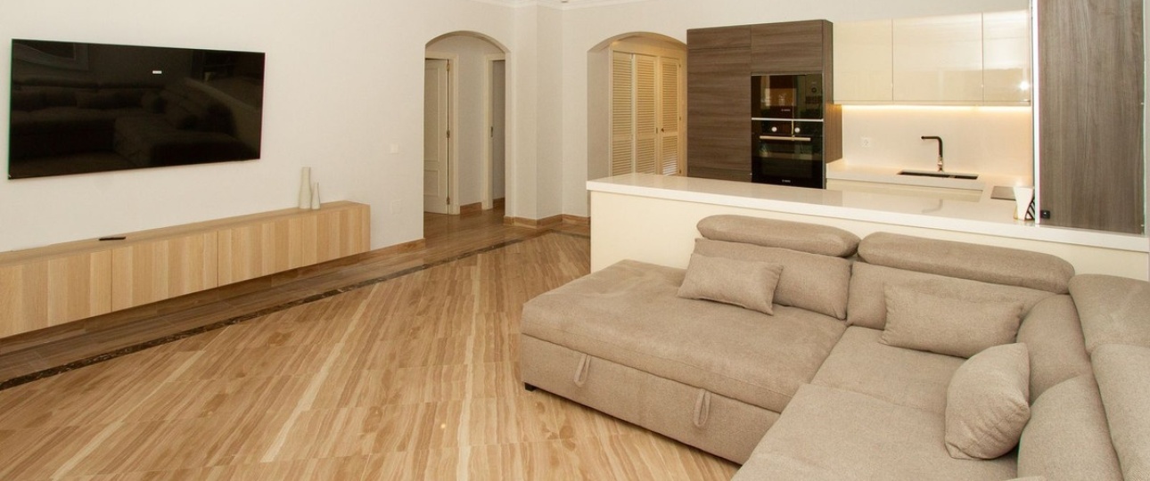 Resale - apartment - Marbella - Elviria