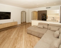 Resale - apartment - Marbella - Elviria